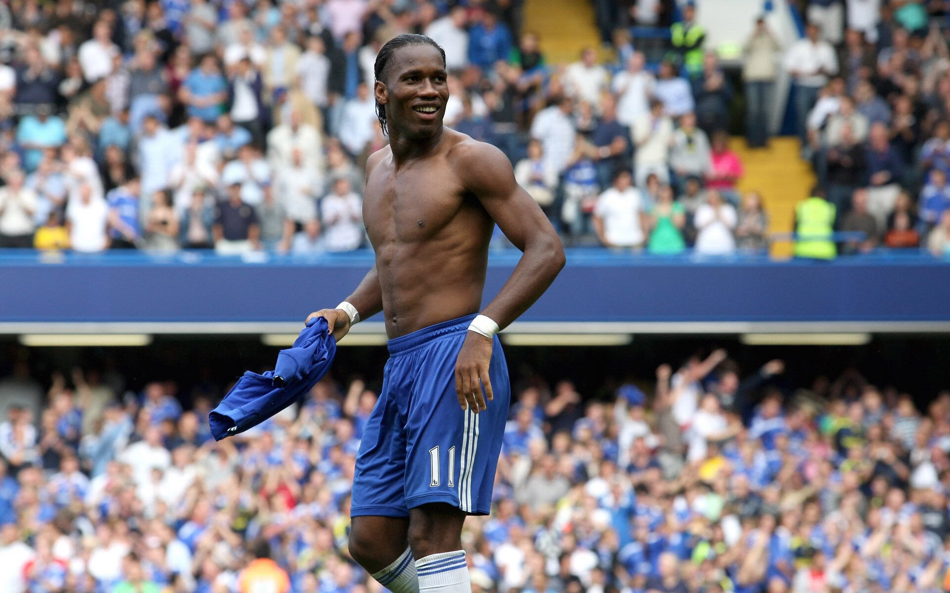 吉达联合新援本泽马上演处子球，吉达塔百科