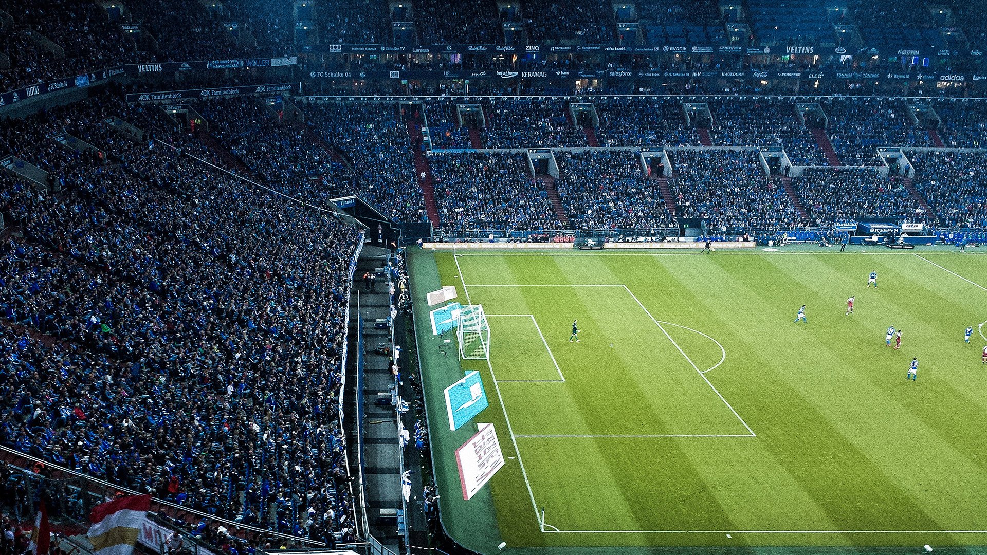 是否应规定球员禁赛期间进行义务公益服务，球员被禁赛